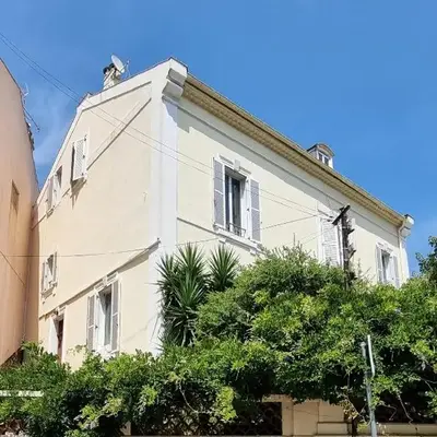 Villa Magenta