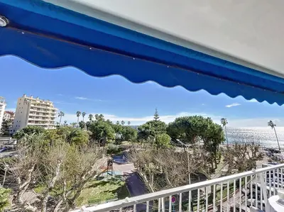 a view of the ocean from a balcony at Emplacement idéal, terrasse vue mer 321L SEB in Cannes
