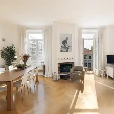 Center of Cannes 100m2 bright apartment