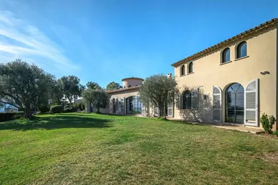 an empty yard in front of a house at Villa Grand Largue - vue mer 180° in Cannes
