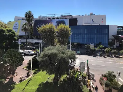 an aerial view of a street in a city at merimée 4G in Cannes