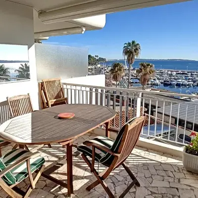 Henri Camille Agency - Le Cap - 2 bedrooms Apt sea view