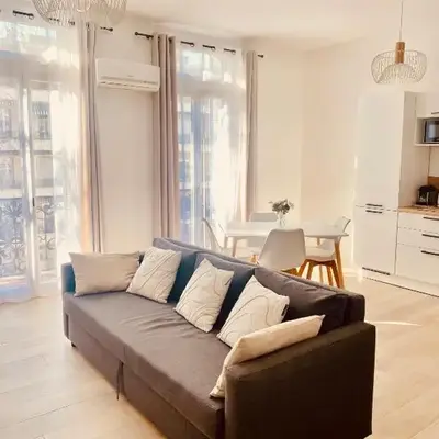 Elégant T3 Cannes centre