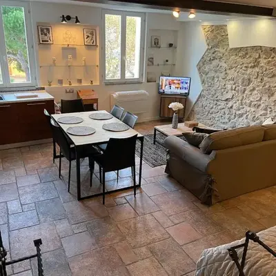 CANNES SUQUET beautiful Duplex