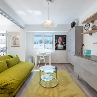 Bright Apartment in the Heart of Cannes
