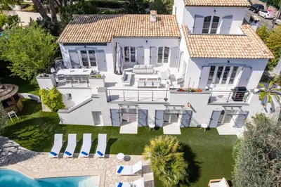 an aerial view of a house with a swimming pool at One of a kind 6 BR 6 bath villa sauna jacuzzi pool just 15 mns off town in Cannes