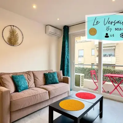 Le Versailles By SCLS Locations