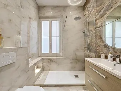 a bathroom with a shower and a sink at Effet Mer - neuf, central, Port, Plage&Palais, clim in Cannes