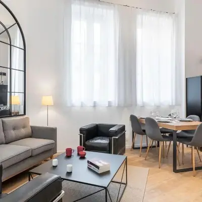 Cosy T2 in Cannes