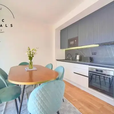 ISABELLE New spacious 3BR Apt AC