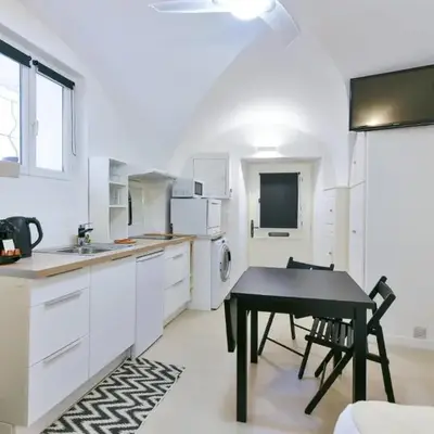 L'ESPERANCE Studio joli petit situé dans le Suquet