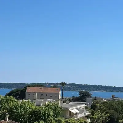 Charming Flat close to beach