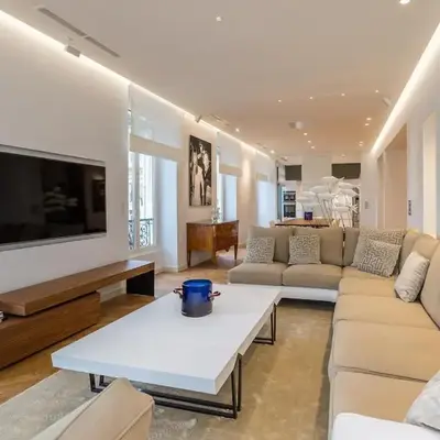 Cannes Croisette 4 bedrooms - 2C