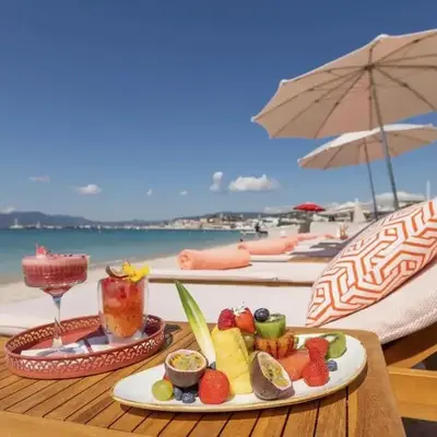 CANNES - à 50m des plages et de la Croisette