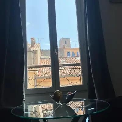 Studio à Cannes quartier du Suquet
