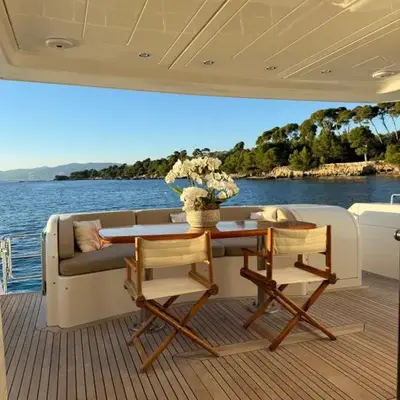 PALME Yacht - Cannes Port Canto - Pointe Croisette - Face à la Mer