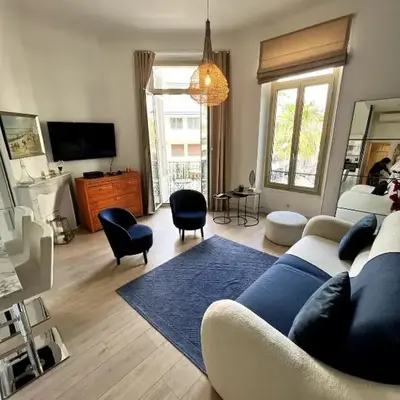 T2 coeur de Cannes a 2 pas de la croisette