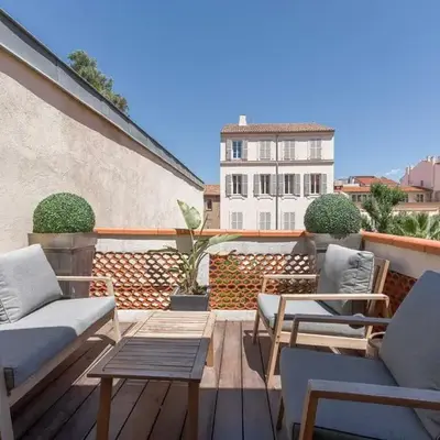 Notre Dame - Terrace