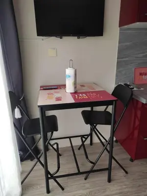 Gallery image of Studio avec terrasse, piscine, accès direct plage in Cannes