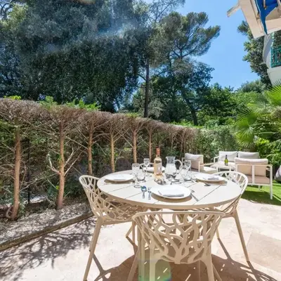 Ground-Floor Apartment with Private Garden Cannes