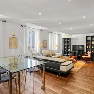 REF 1994 - Cannes Croisette - 5 mins to the Palais