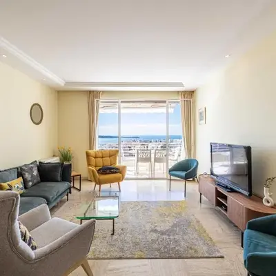 Flat -2BDR-4P - SEA VIEW