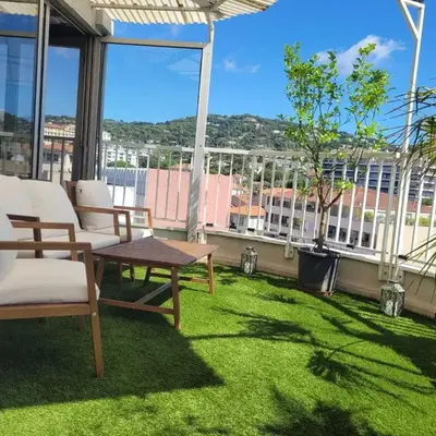Rooftop apartment Cannes center - Parking