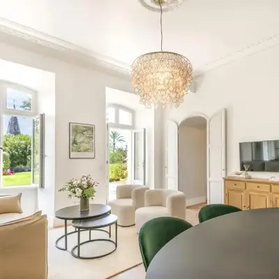 LB Vacation Rentals I Luxurious 1BR with parking & terrace