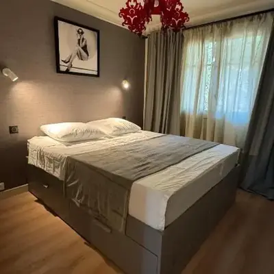 Renovated & cozy apartment