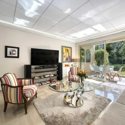 REF 1413 - Cannes Center Appartment for rent