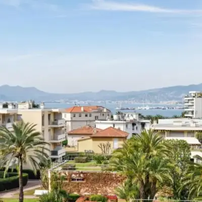 Apartment Near Beach With Sea View 2 Terraces!