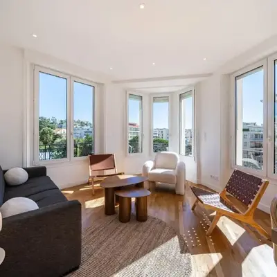 Superb two-bedroom near the Croisette