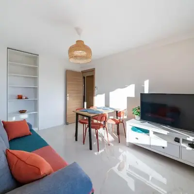 Agréable 3 pièces rénové à deux pas de la croisette