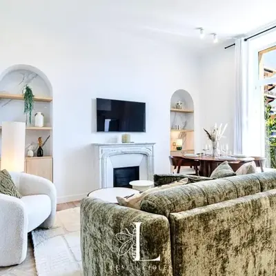 Les Lucioles 7- Luxury 2 - Bedroom Apartment