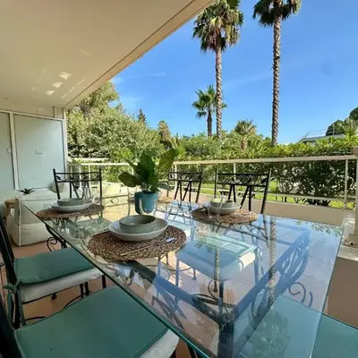 Le Casta - Terrasse spacieuse - à 2 min des plages