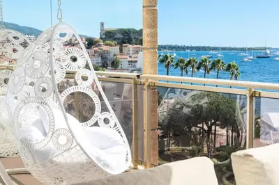 a balcony with a view of the ocean at Résidence 2 Pièces Croisette, Face Palais Des Congrès - 2 pièces Croisette, Face Palais des Congrès MAE-2833 in Cannes
