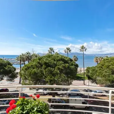Résidence Vue Mer 95m2 Grande Terrasse Cannes Croisette. - Vue mer 95m2 Grande Terrasse Cannes Croisette. MAE-3003