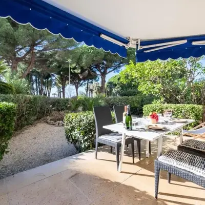 Résidence Rez-de-jardin Croisette Vue Mer Avec Garage - Rez-de-jardin Croisette vue mer avec garage MAE-3083