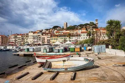 a group of boats docked in a harbor with buildings at le Festivalier - spacieux, bien équipé, piéton in Cannes