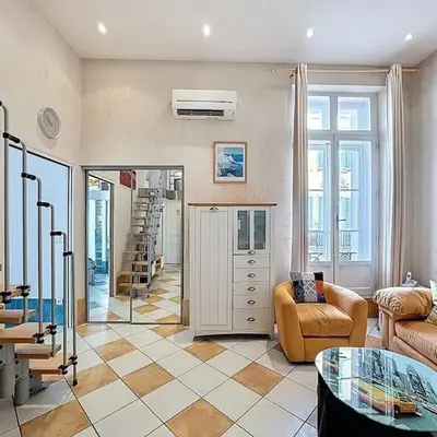 Cosy Short-Term Rental in Cannes