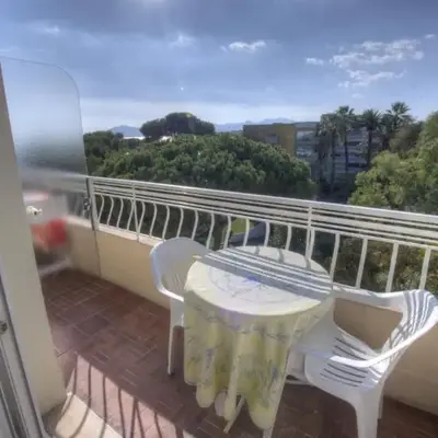 Studio 3 étoiles Vue mer 150m Plages Parking Clim WIFI