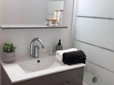 Gallery image of Cozy and quiet studio 10 min from Cannes train station in Cannes