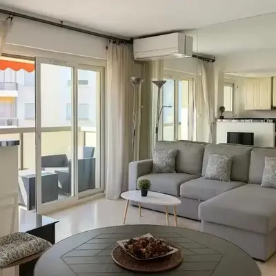 Appartement rue D'antibes