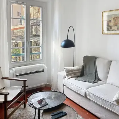 Cosy & modern 1 Bedroom Forville old town 207
