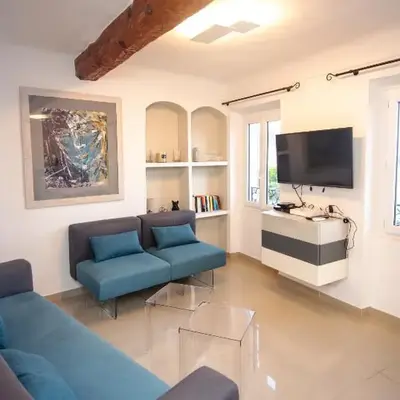 Cannes Marina by Connexion