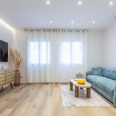 LB Vacation Rentals I Fully Renovated Apt Min from Palais - Beach