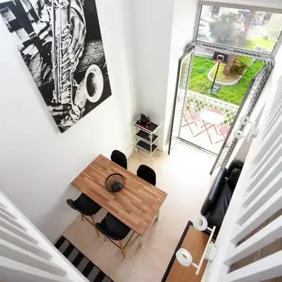 Sunny Duplex by Connexion