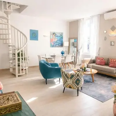 Cozystay 1825 Luxury Duplex on Rue dAntibes