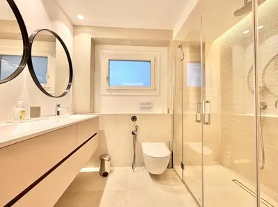 a bathroom with a shower and a toilet and a sink at Cannes 2 bedrooms & 2 bathrooms apartment - 24P2 in Cannes