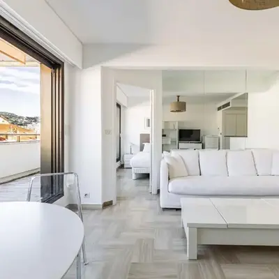 64 ANTIBES - Stunning 1-bedroom with terrace at Gray d'Albion